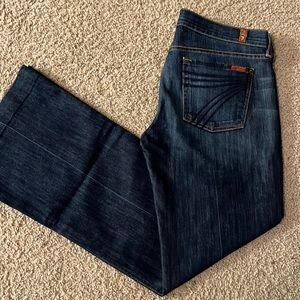 Selling a pair of 7s jeans.